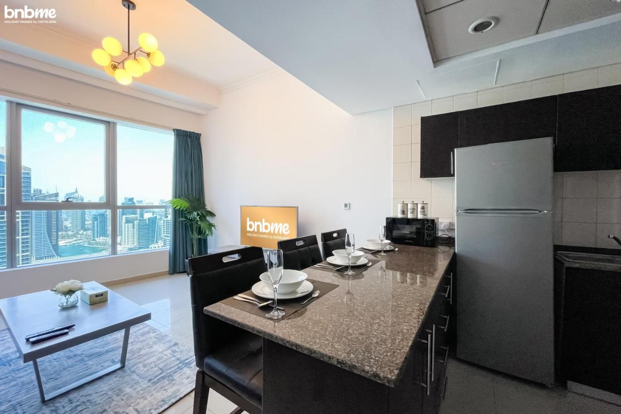 Bnbme - Bay Central Apartment Dubai Bagian luar foto