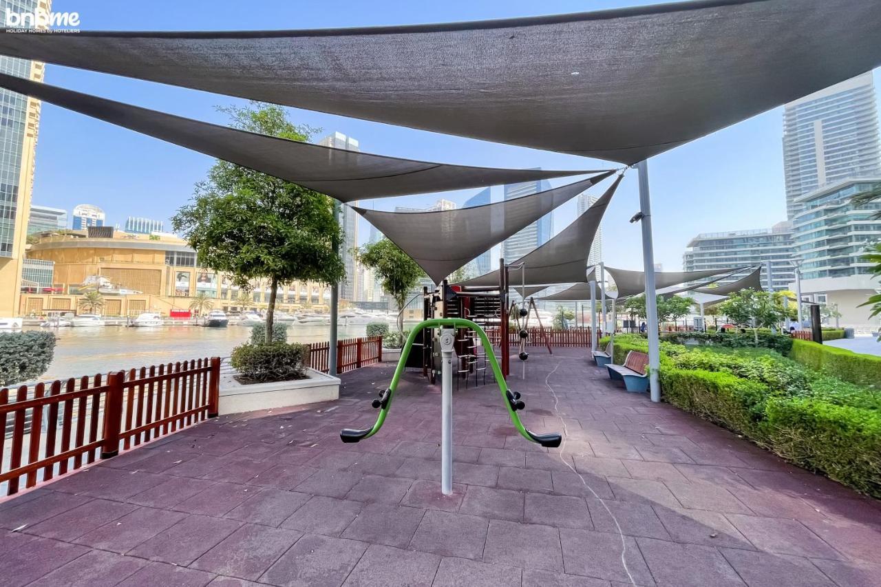 Bnbme - Bay Central Apartment Dubai Bagian luar foto