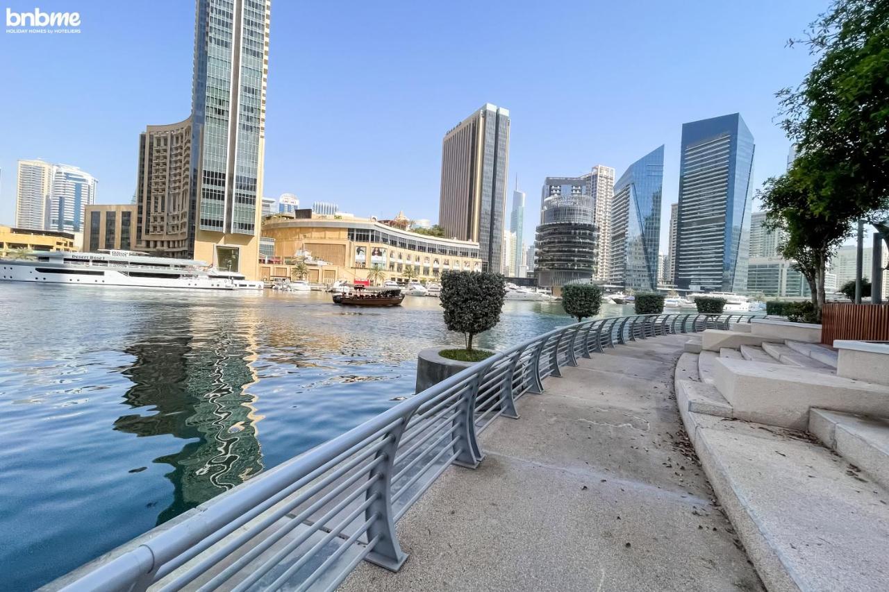 Bnbme - Bay Central Apartment Dubai Bagian luar foto