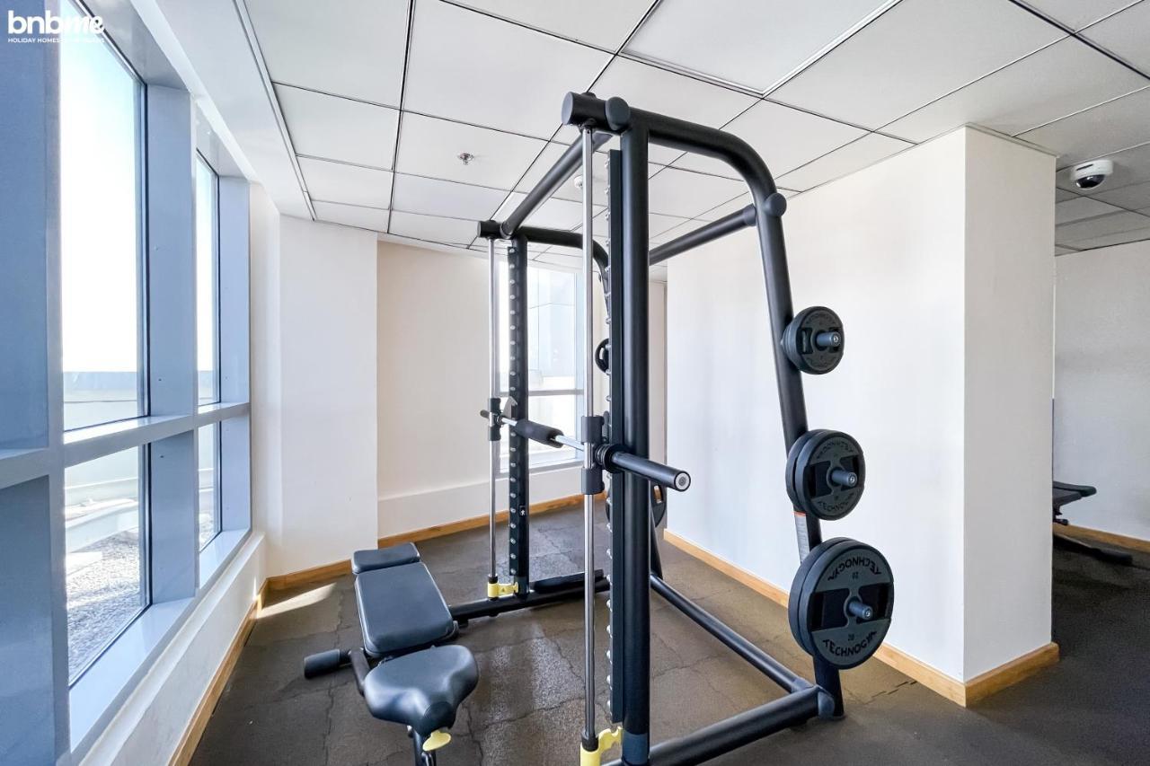 Bnbme - Bay Central Apartment Dubai Bagian luar foto