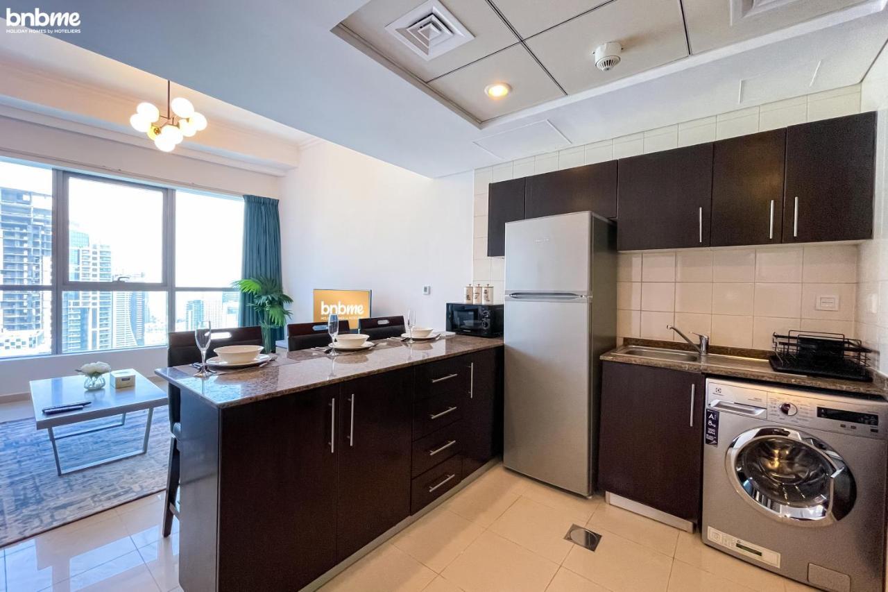 Bnbme - Bay Central Apartment Dubai Bagian luar foto