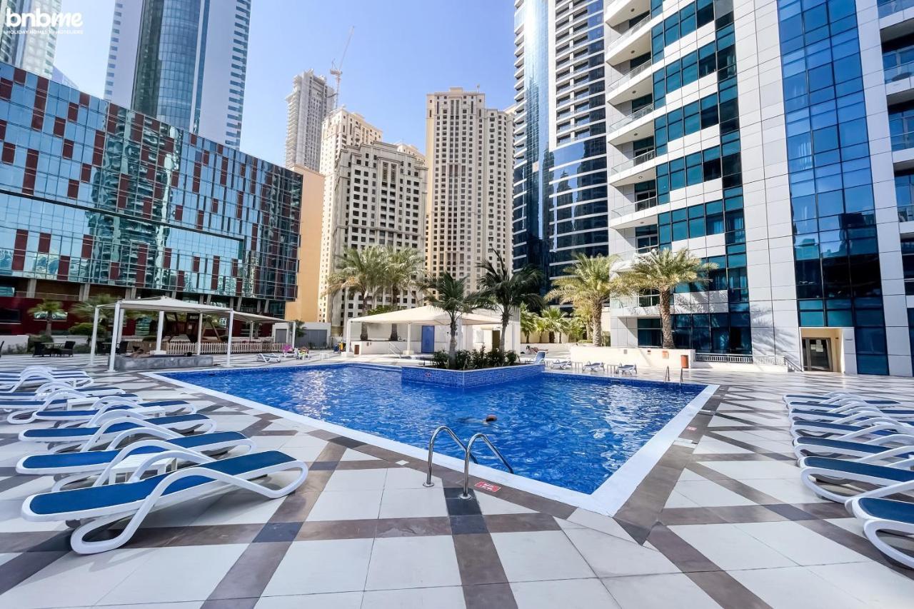 Bnbme - Bay Central Apartment Dubai Bagian luar foto